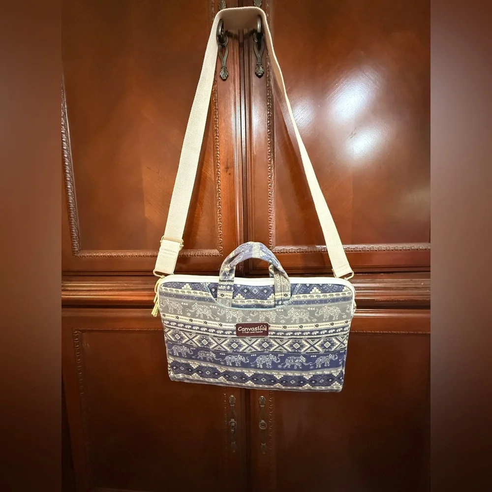 Canvaslove EUC Blue Tribal Print Laptop Bag Crossbody or Briefcase Many pockets